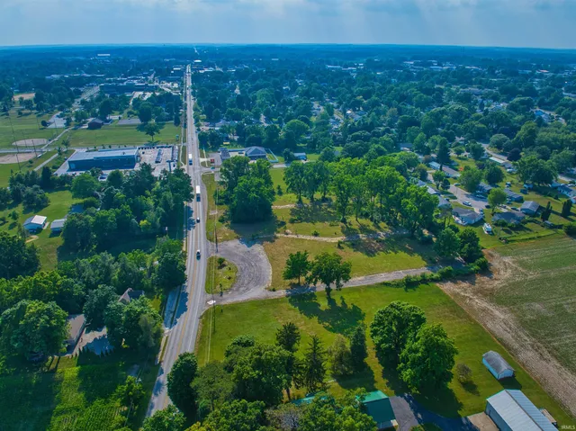 $449,000 | 941 East Maumee Street, Angola, IN 46703