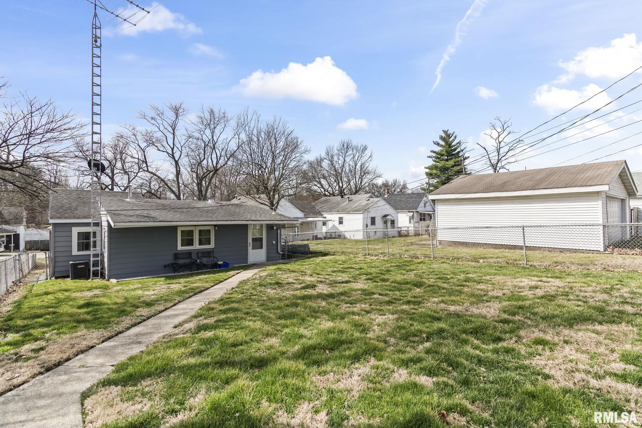 527 Wood Avenue Springfield, IL 62702 - Photo 21 of 23