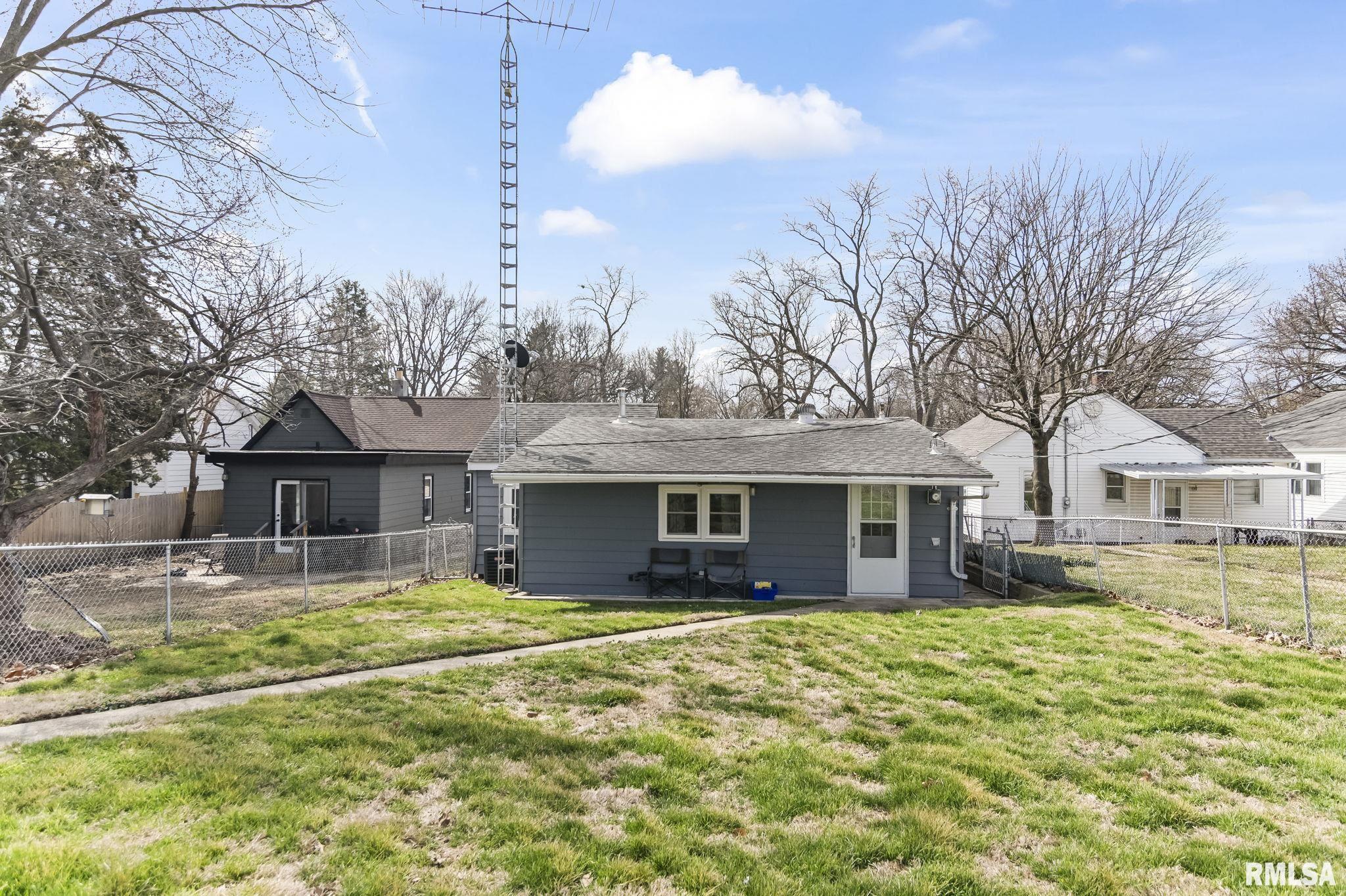 527 Wood Avenue Springfield, IL 62702 - Photo 22 of 23