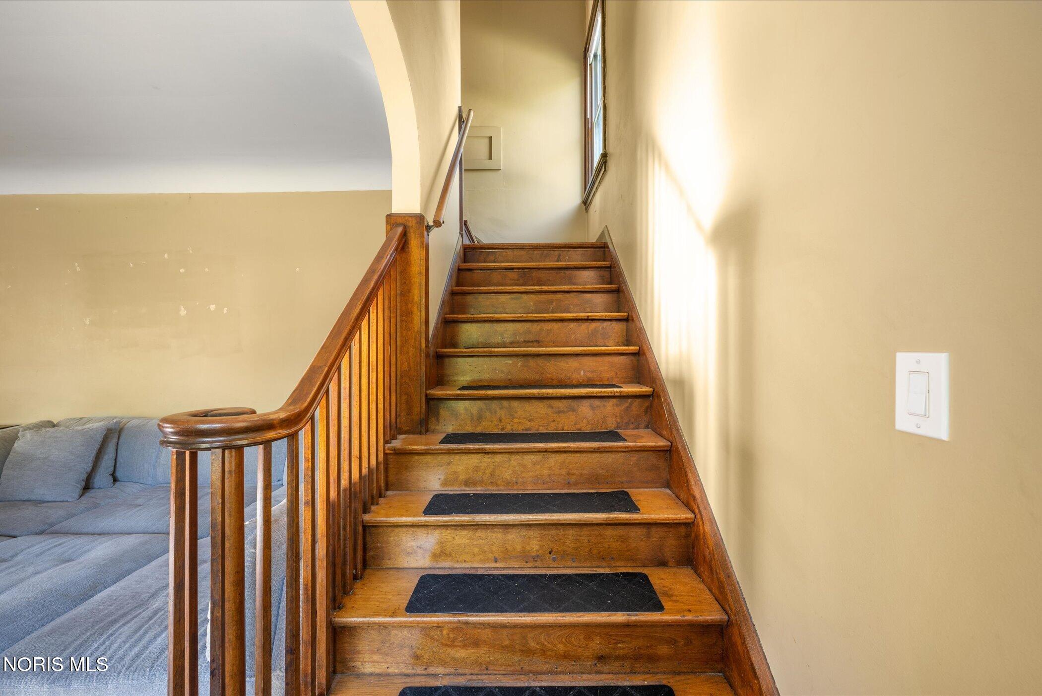 2119 Kensington Road Toledo, OH 43607 - Photo 15 of 25 Gallery Image 15