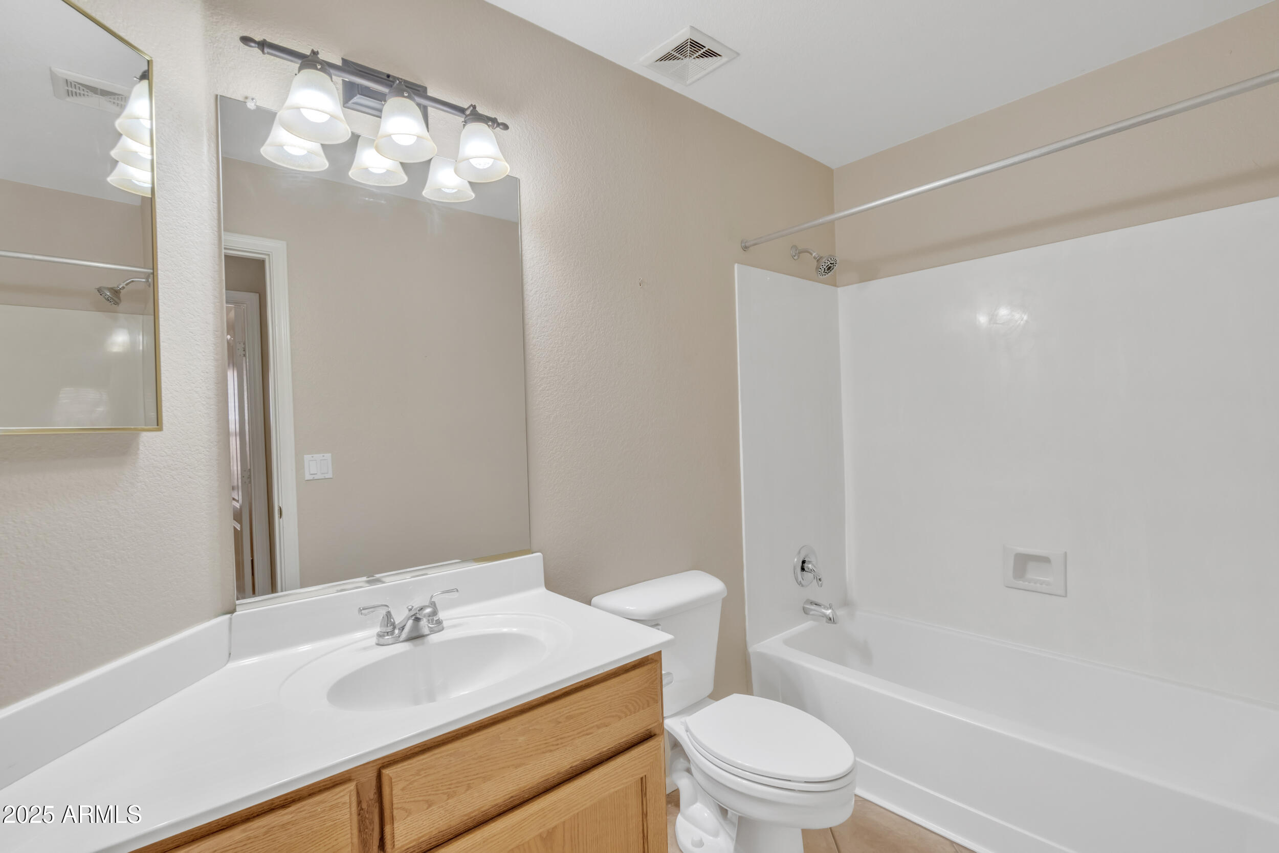 20902 North 36th Place Phoenix, AZ 85050 - Photo 19 of 25 073_a4m_sm