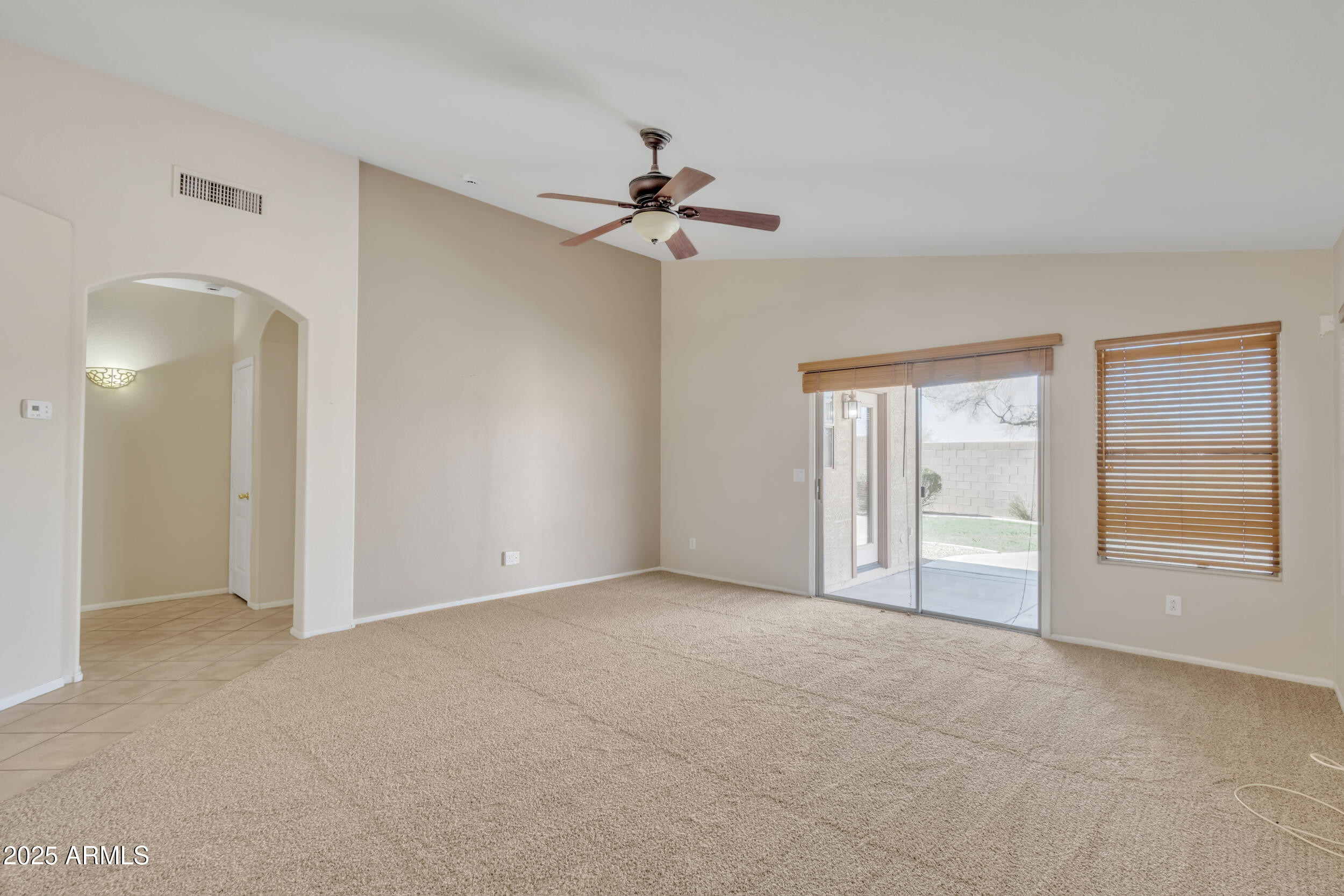 20902 North 36th Place Phoenix, AZ 85050 - Photo 7 of 25 031_a4m_sm
