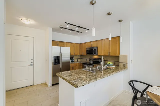 $400,000 | 5440 Leary Avenue Northwest, Unit 332, Seattle, WA 98107