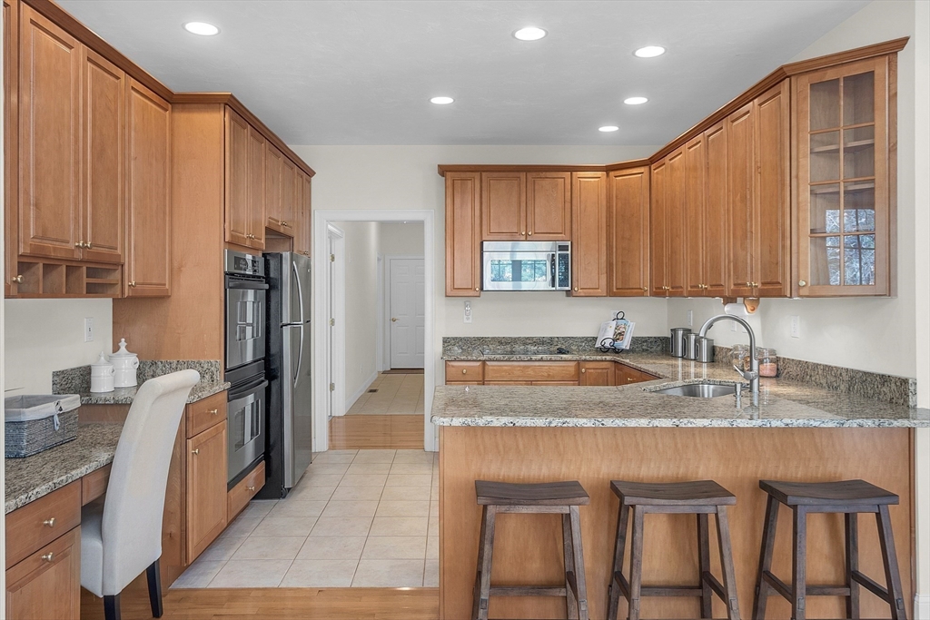 24 Stone Ridge Road, Unit 24 Westford, MA 01886 - Photo 12 of 42 Gallery Image 12