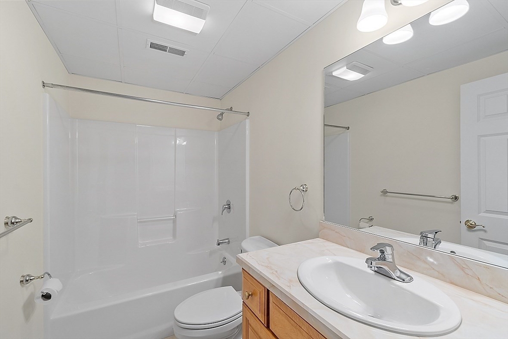24 Stone Ridge Road, Unit 24 Westford, MA 01886 - Photo 26 of 42 Gallery Image 26