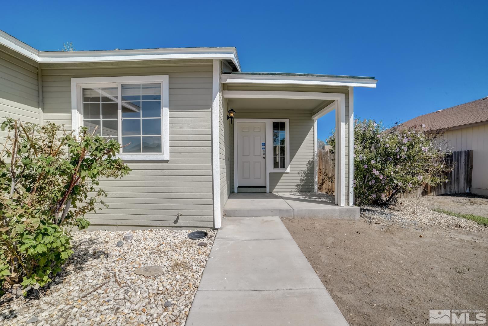 712 Fall Street Fernley, NV 89408 - Photo 23 of 25 Photo 24
