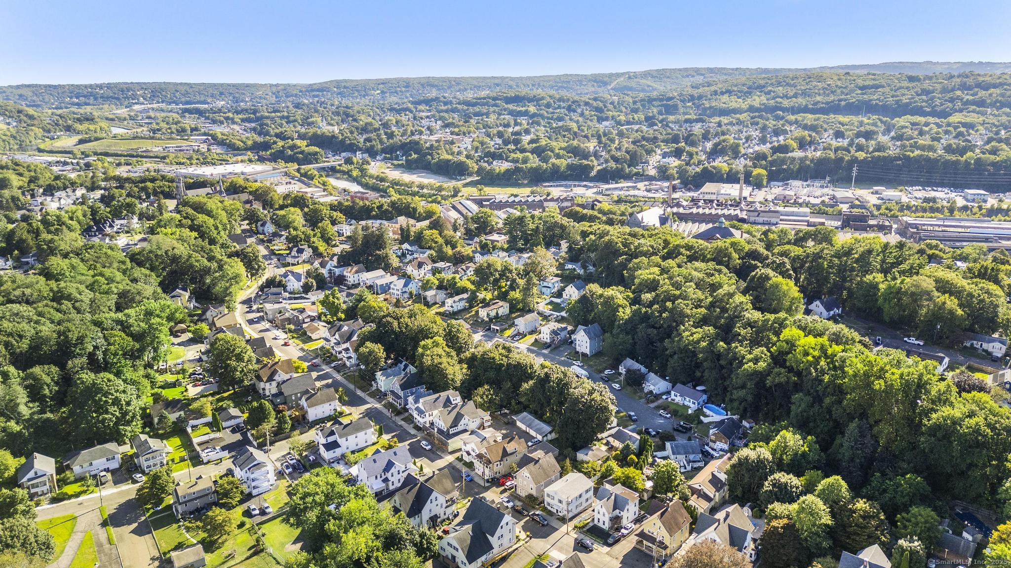 121 North State Street Ansonia, CT 06401 - Photo 9 of 37