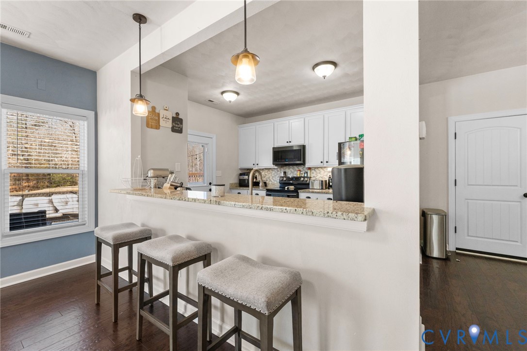 4015 Sleepy Hole Road Suffolk, VA 23435 - Photo 8 of 38