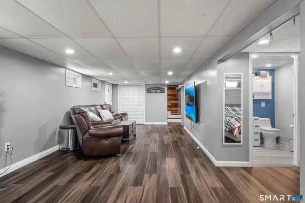 $2,450 | 77 Basswood Drive, Middletown, CT 06457