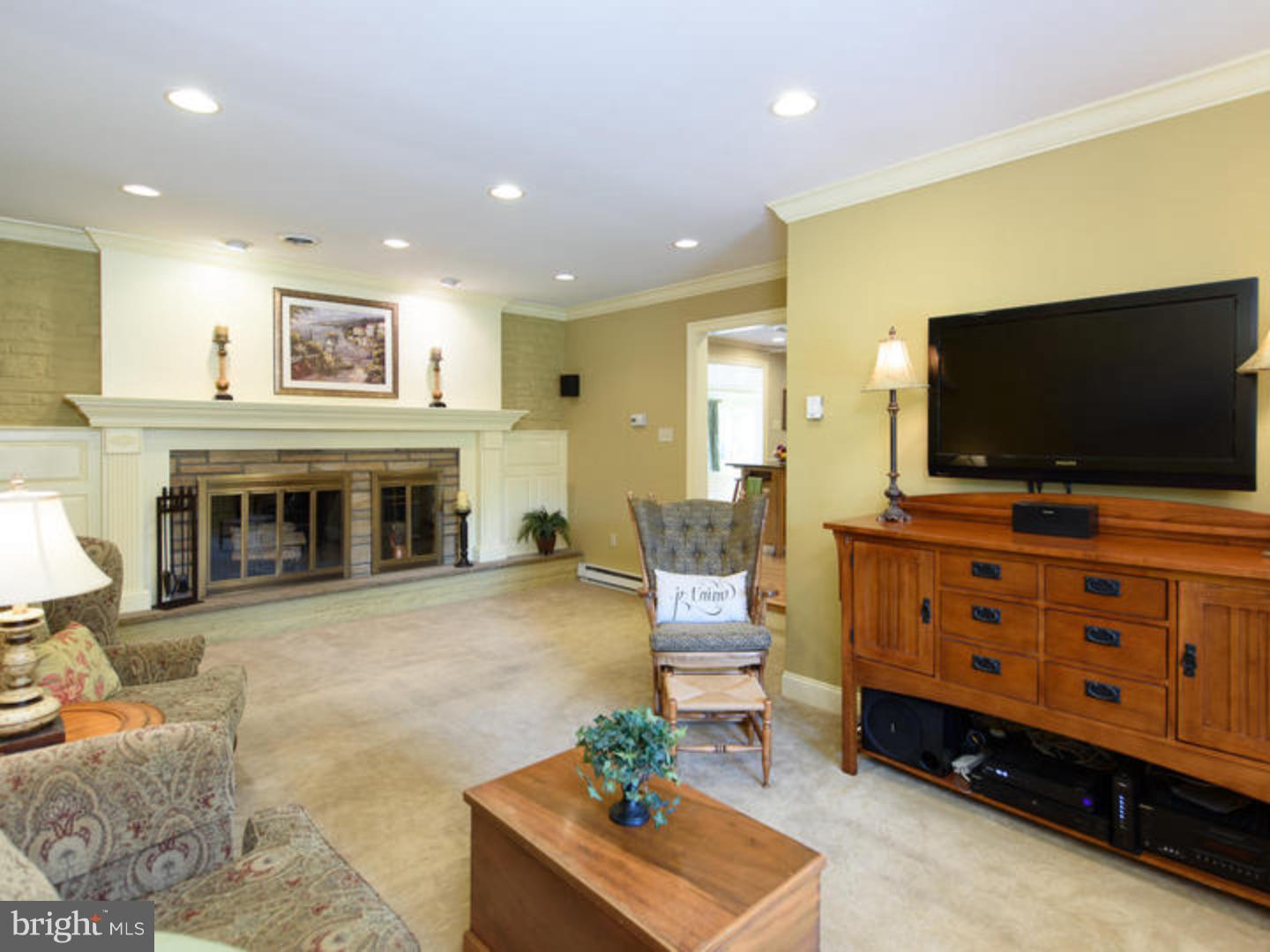 2221 Schultz Road Lansdale, PA 19446 - Photo 13 of 25 Gallery Image 13
