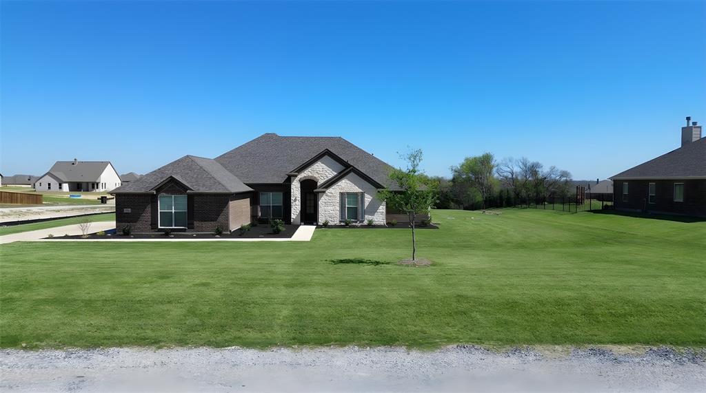 736 Majors Road Van Alstyne, TX 75495 - Photo 2 of 34