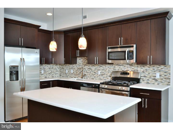 725 North 20th Street, Unit B Philadelphia, PA 19130 - Photo 1 of 12 Kitchen