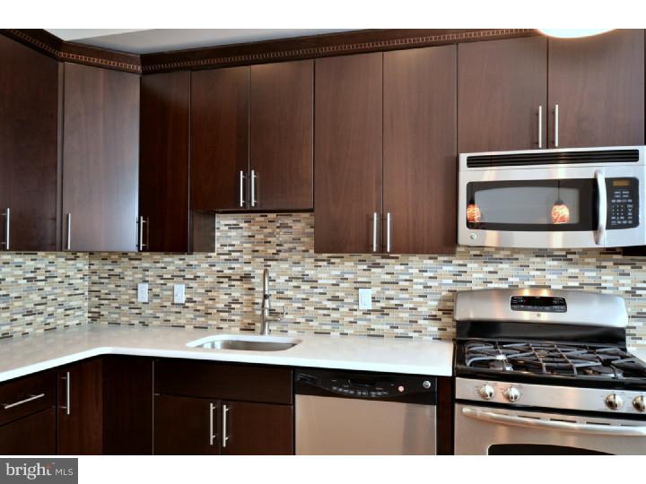 725 North 20th Street, Unit B Philadelphia, PA 19130 - Photo 6 of 12 Kitchen