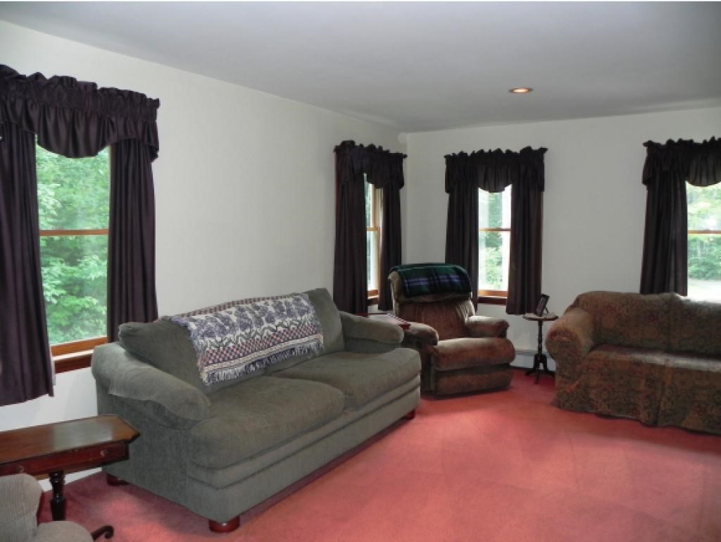 38 French Road Epping, NH 03042 - Photo 14 of 33