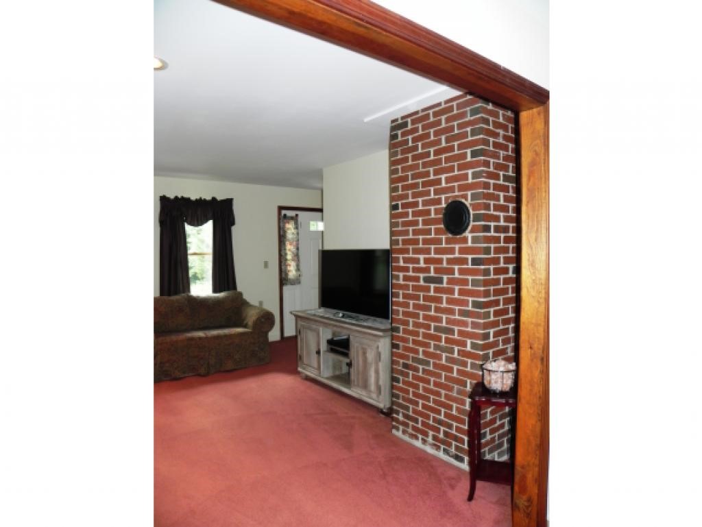 38 French Road Epping, NH 03042 - Photo 15 of 33