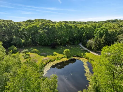 $1,750,000 | 72 South South Ferry Road, Shelter Island, NY 11964