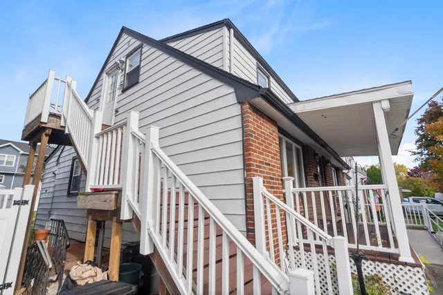 $2,299 | 689 2nd Street, Unit 2, Secaucus, NJ 07094