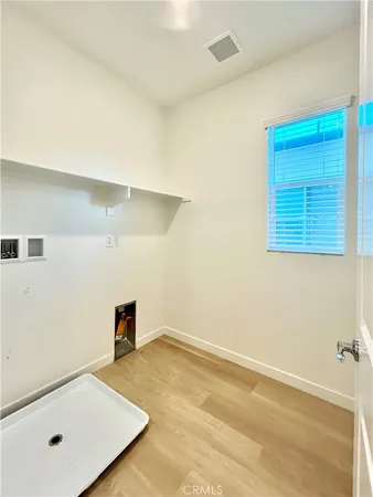 $5,500 | 27237 Release Place, Newhall, CA 91381