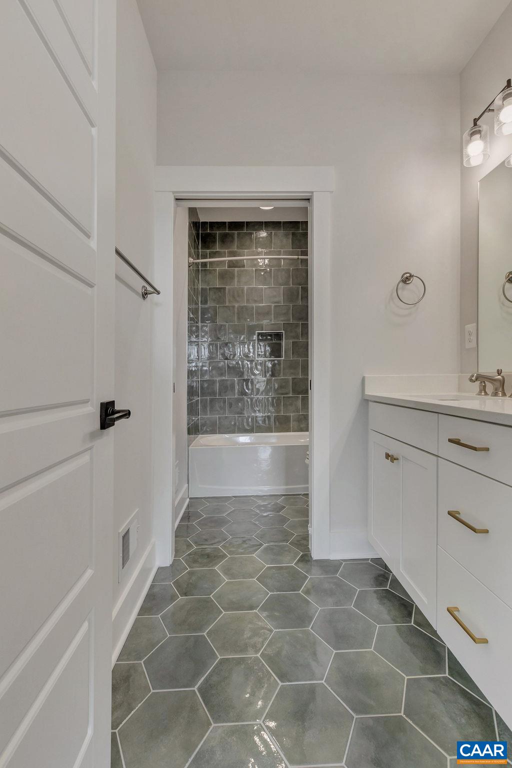 313 Sunbird Lane Waynesboro, VA 22980 - Photo 38 of 45 a bathroom with a bathtub and shower