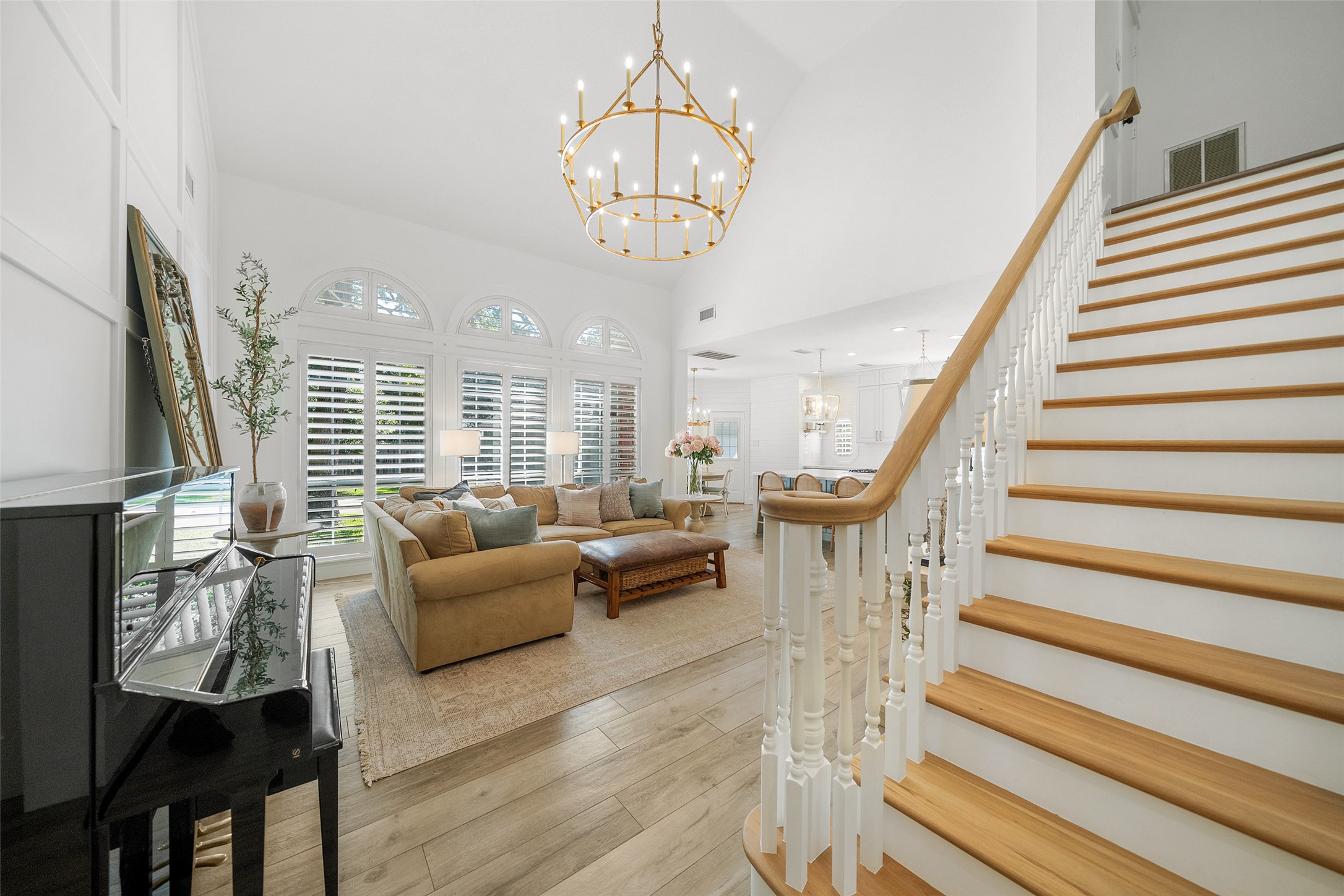 18 South Dragonwood Place Spring, TX 77381 - Photo 11 of 50 a view of entryway and hall with wooden floor