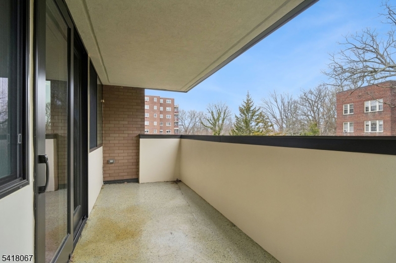1 Euclid Avenue, Unit 3B Summit, NJ 07901 - Photo 16 of 34