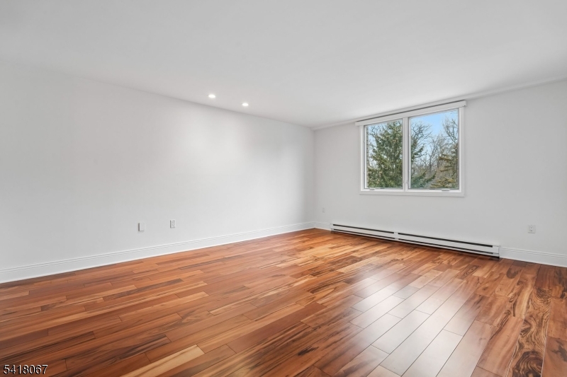 1 Euclid Avenue, Unit 3B Summit, NJ 07901 - Photo 21 of 34