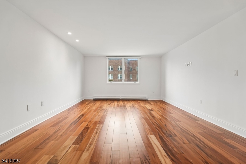 1 Euclid Avenue, Unit 3B Summit, NJ 07901 - Photo 29 of 34