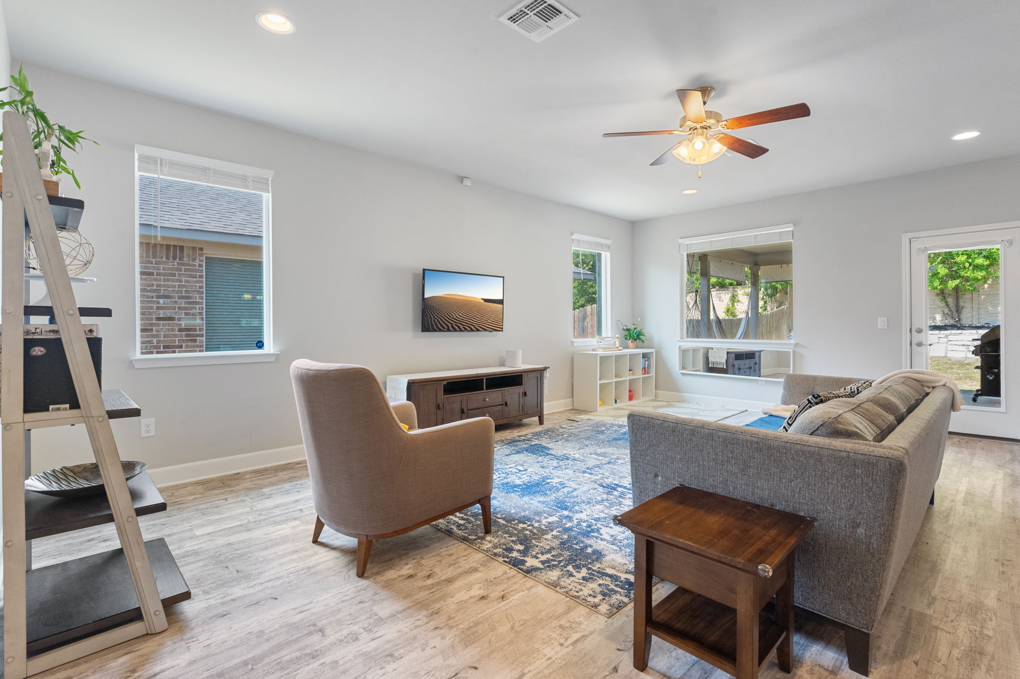 9200 Alex Lane Austin, TX 78748 - Photo 4 of 27