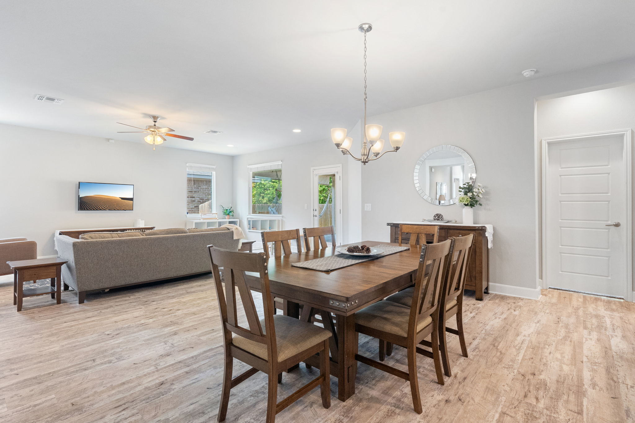9200 Alex Lane Austin, TX 78748 - Photo 6 of 27