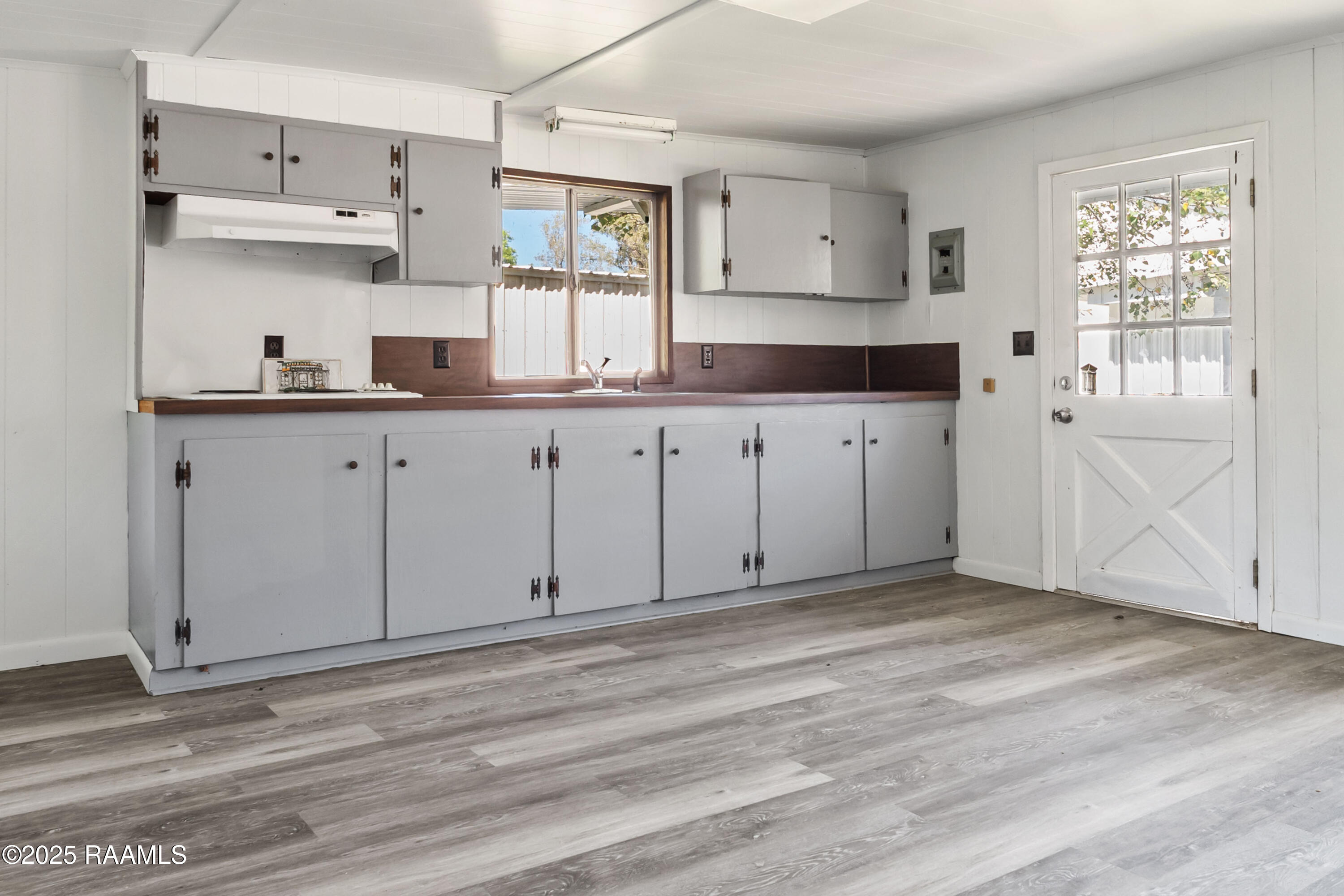 1044 Jean Lafitte Street Breaux Bridge, LA 70517 - Photo 21 of 24 DSC00_0005_DSC00134