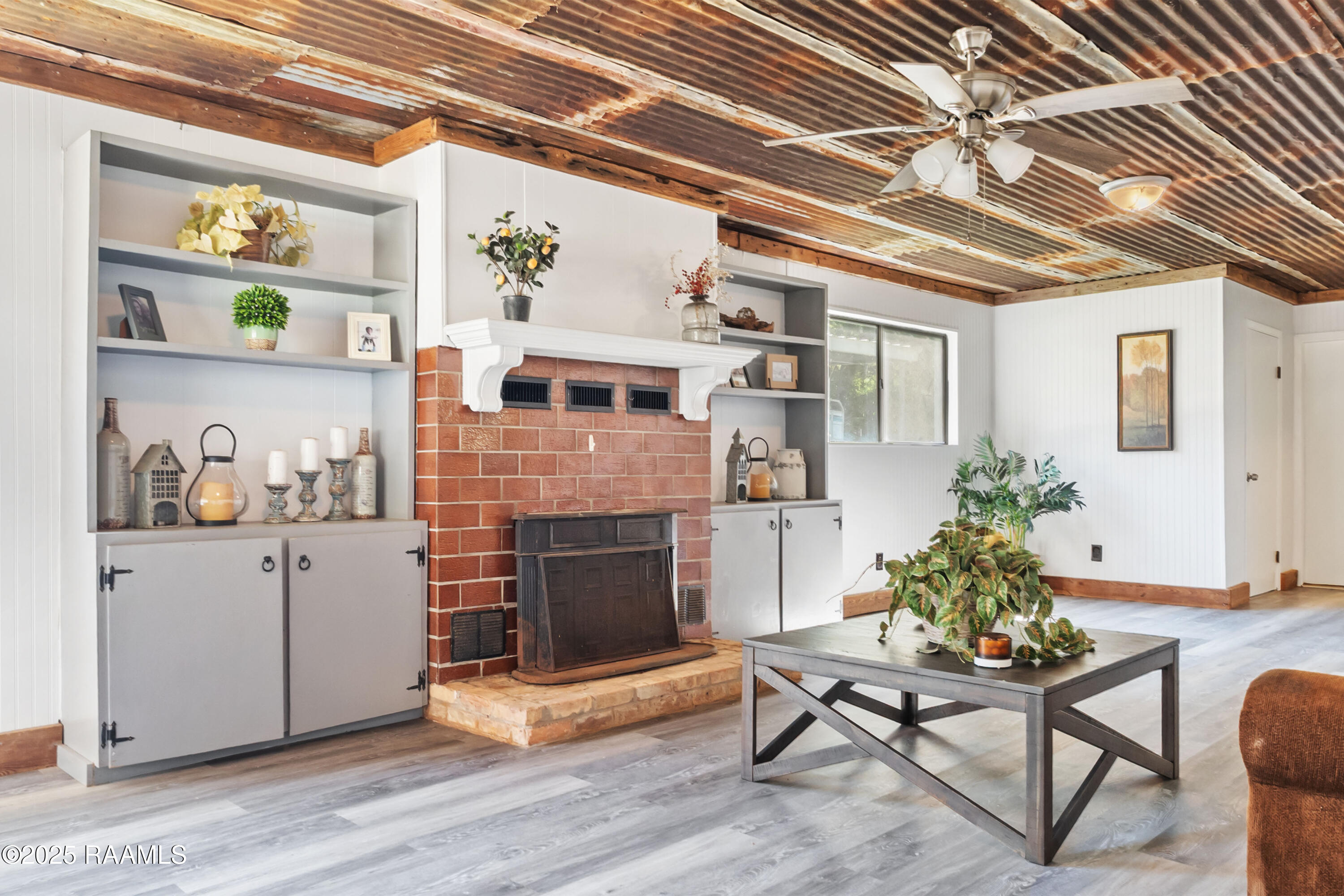 1044 Jean Lafitte Street Breaux Bridge, LA 70517 - Photo 6 of 24 DSC00_0023_DSC00009