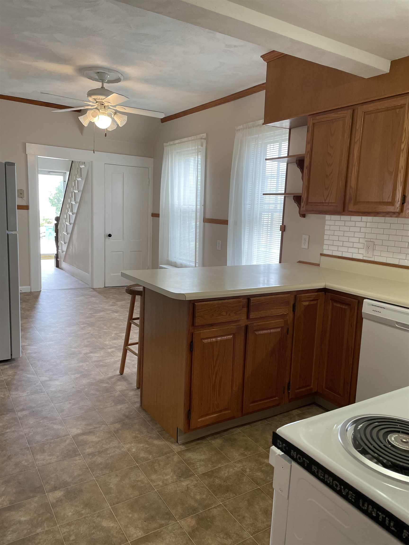 17 Leonard Street Rochester, NH 03867 - Photo 5 of 21