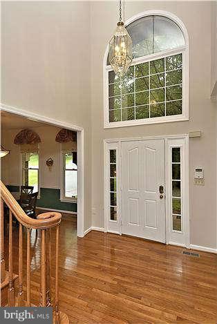 7601 Davis Field Lane Springfield, VA 22153 - Photo 10 of 28 Interior General