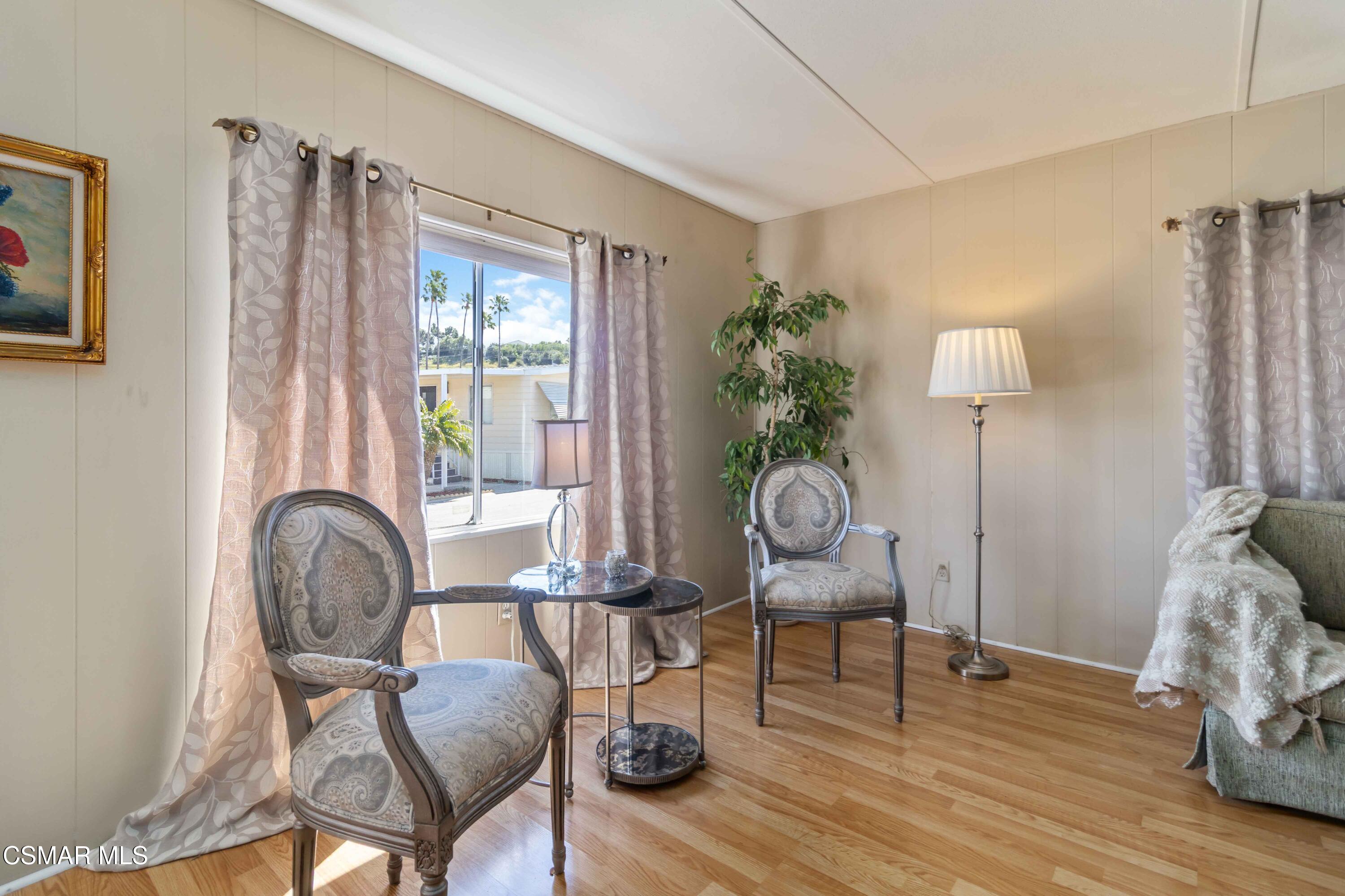 195 Tierra Rejada Road, Unit 204 Simi Valley, CA 93065 - Photo 12 of 46 015