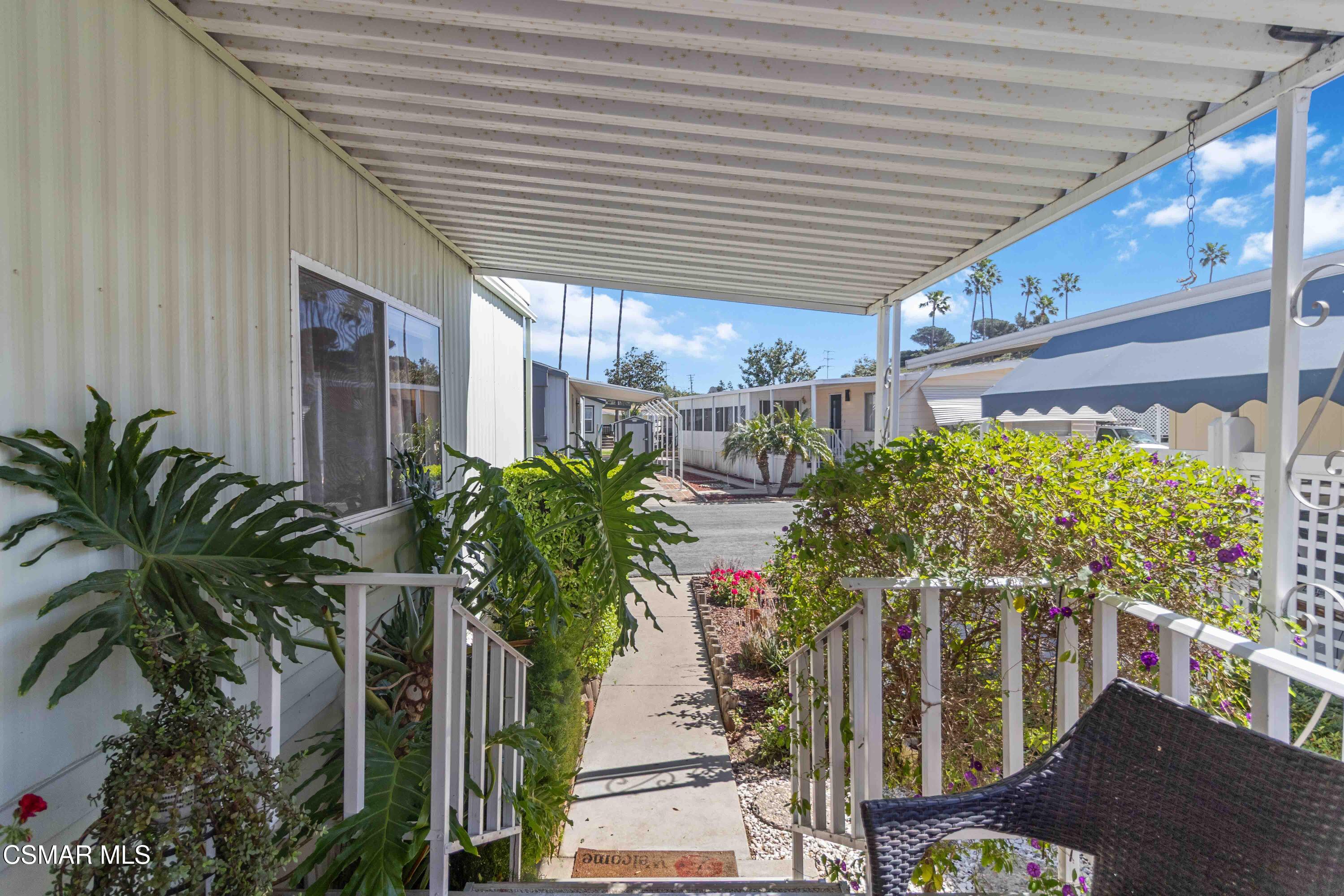 195 Tierra Rejada Road, Unit 204 Simi Valley, CA 93065 - Photo 6 of 46 007