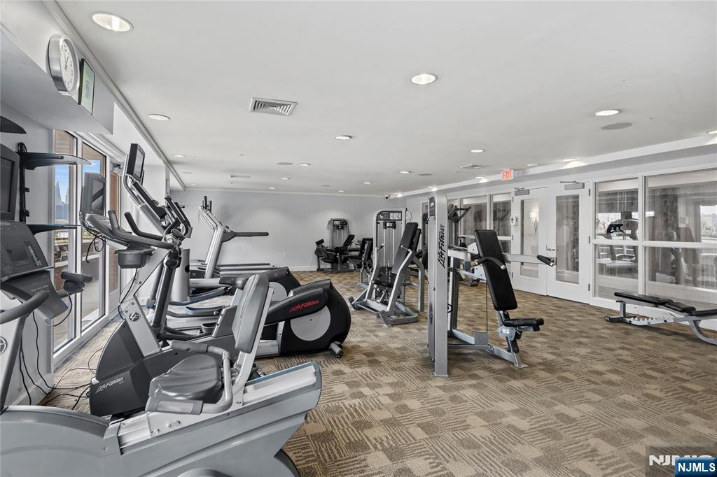 20 Ave At Port Imperial, Unit 310 West New York, NJ 07093 - Photo 32 of 44