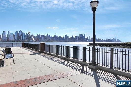 20 Ave At Port Imperial, Unit 310 West New York, NJ 07093 - Photo 42 of 44