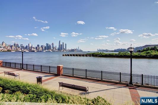 20 Ave At Port Imperial, Unit 310 West New York, NJ 07093 - Photo 43 of 44