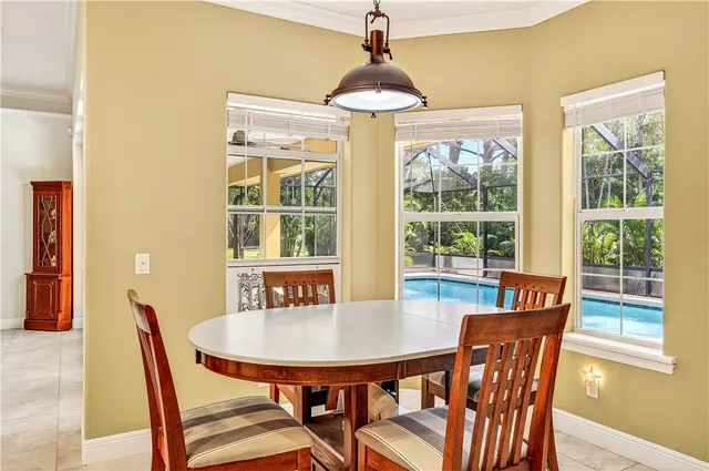 $675,000 | 6415 53rd Circle, Vero Beach, FL 32967