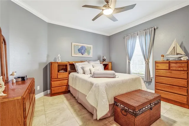 $675,000 | 6415 53rd Circle, Vero Beach, FL 32967