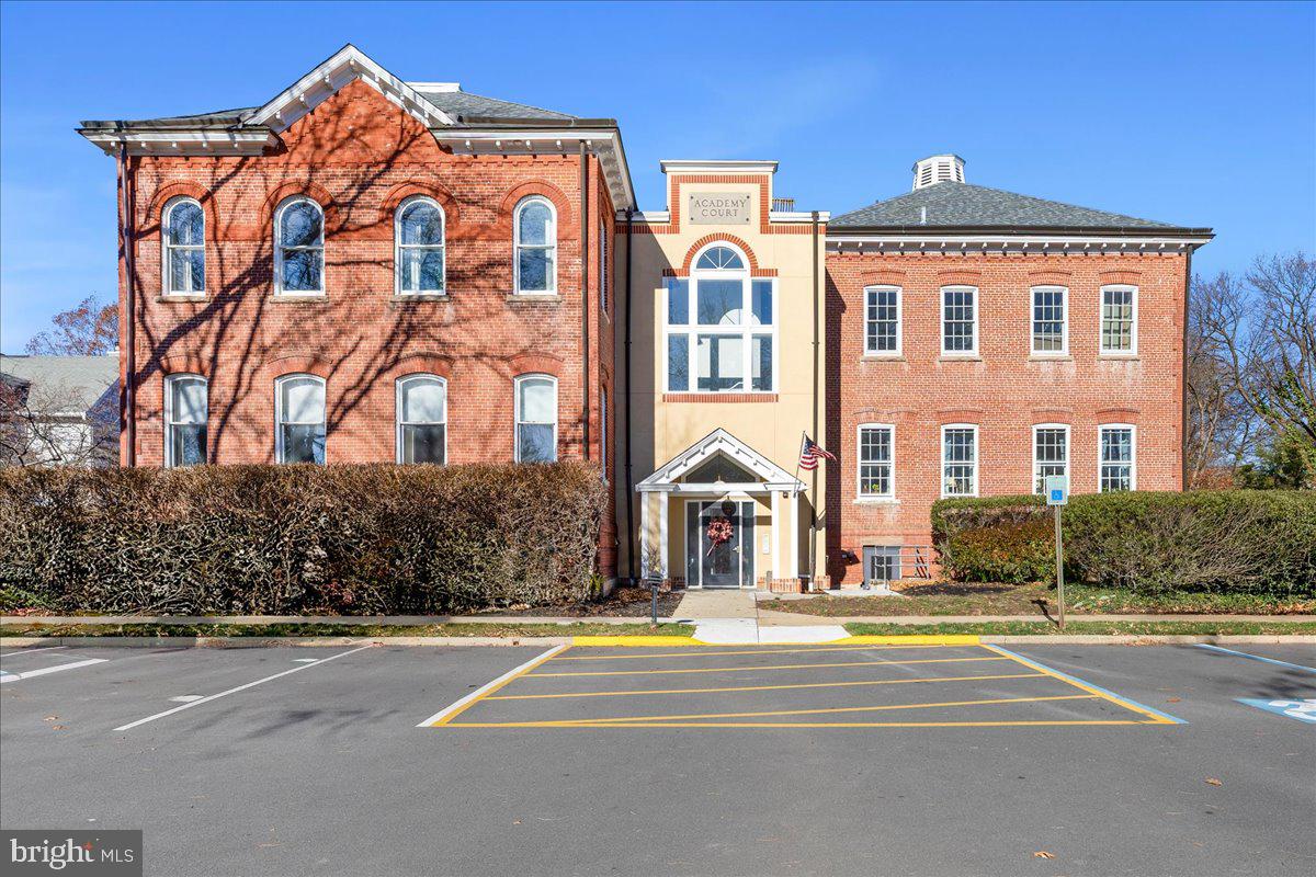 8 Academy Court Pennington, NJ 08534 - Photo 20 of 25 a view of a building with a street