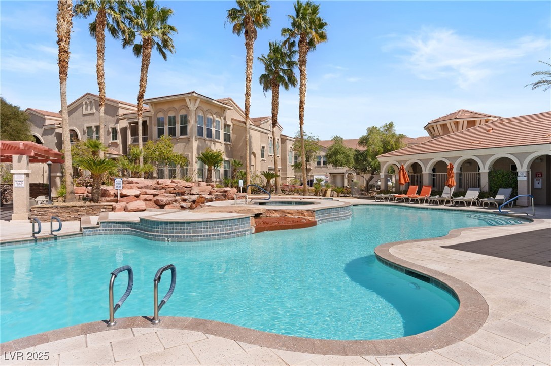 10550 West Alexander Road, Unit 2017 Las Vegas, NV 89129 - Photo 5 of 36 Gallery Image 5