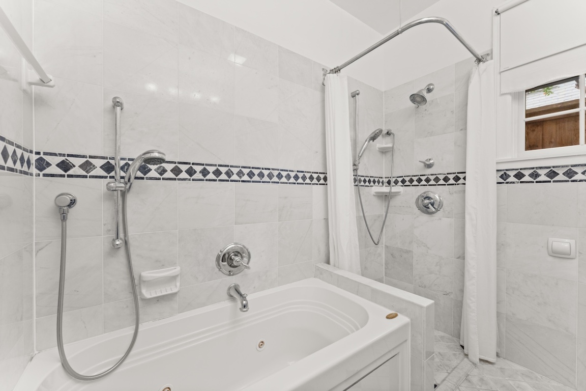 2534 Harris Boulevard Austin, TX 78703 - Photo 15 of 26 a bathroom with a shower