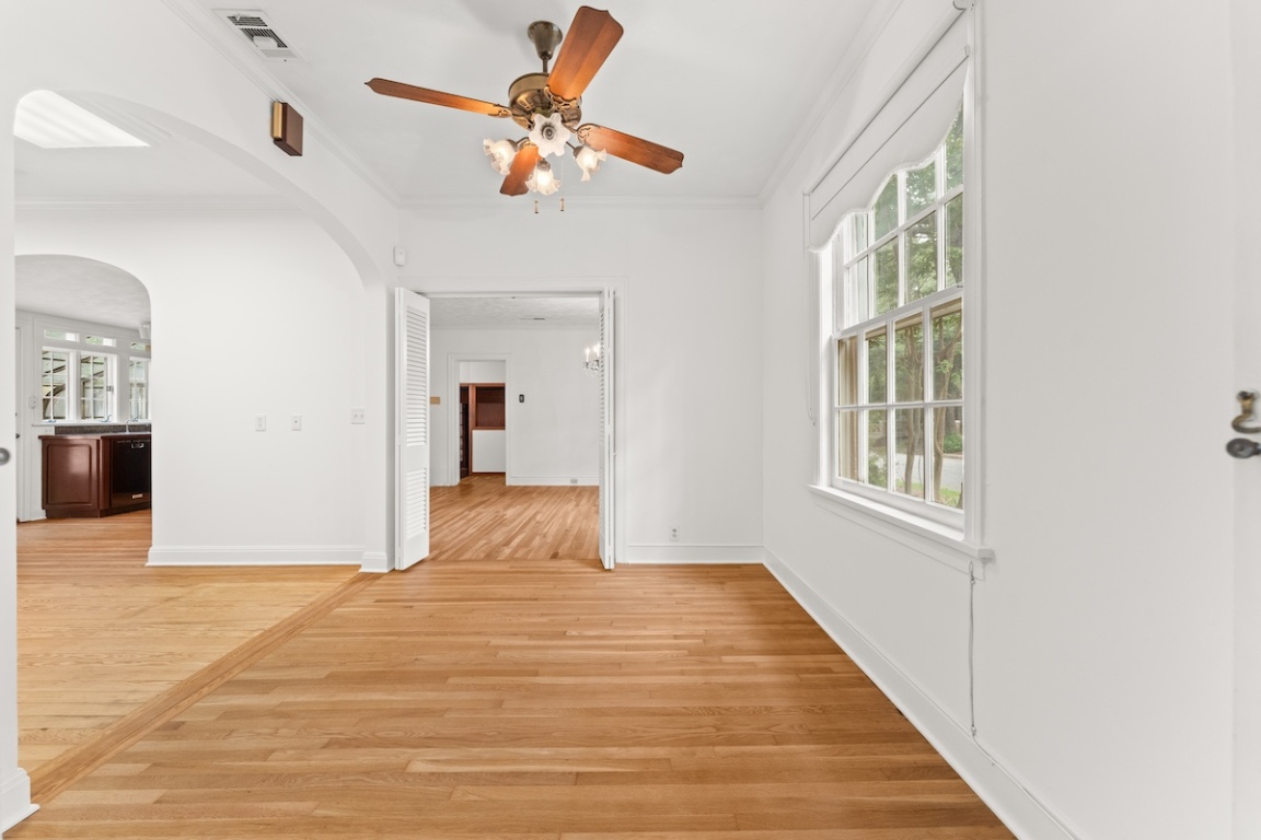 2534 Harris Boulevard Austin, TX 78703 - Photo 5 of 26 a view of an empty room with a window