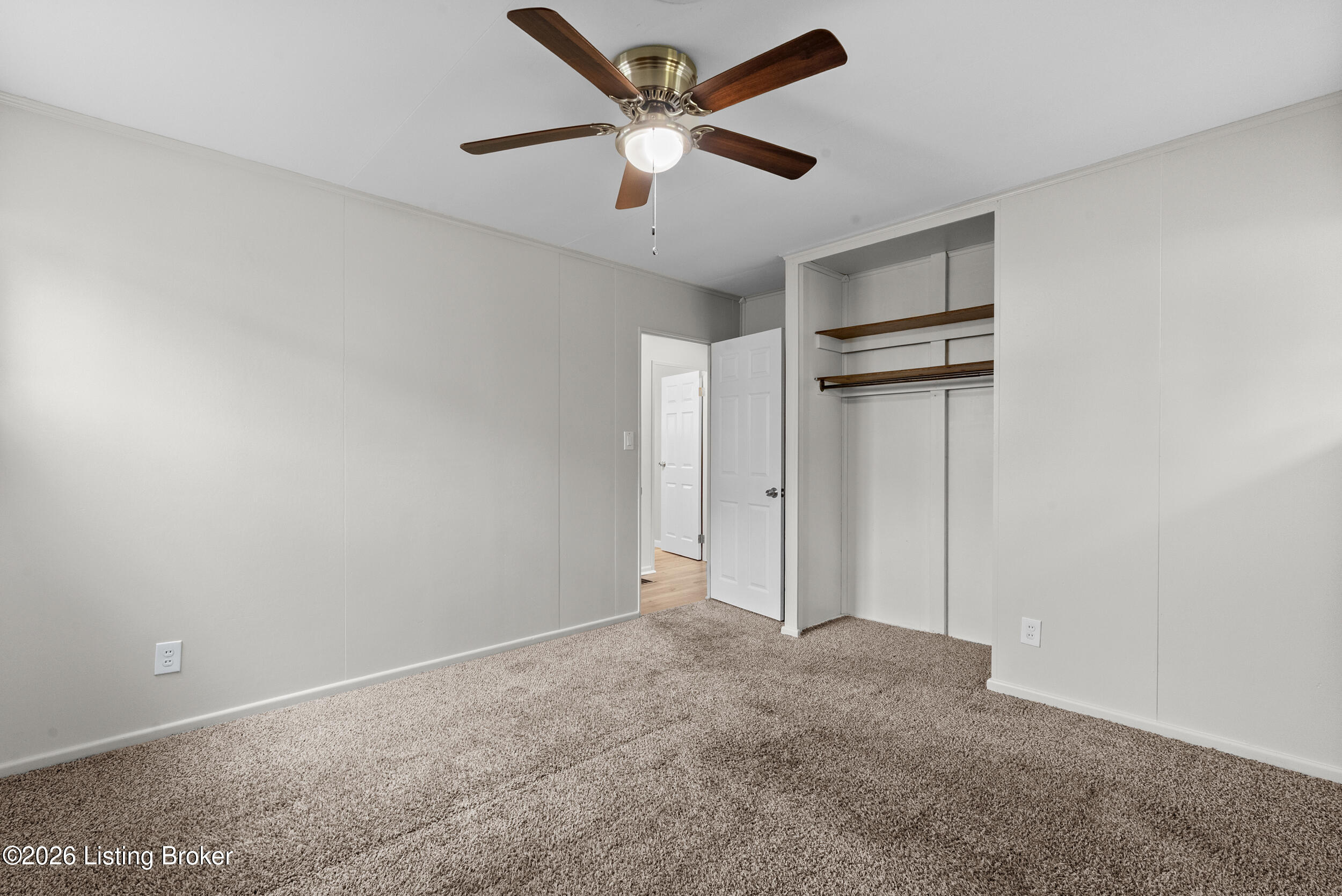211 Redding Road Louisville, KY 40218 - Photo 21 of 35 BR