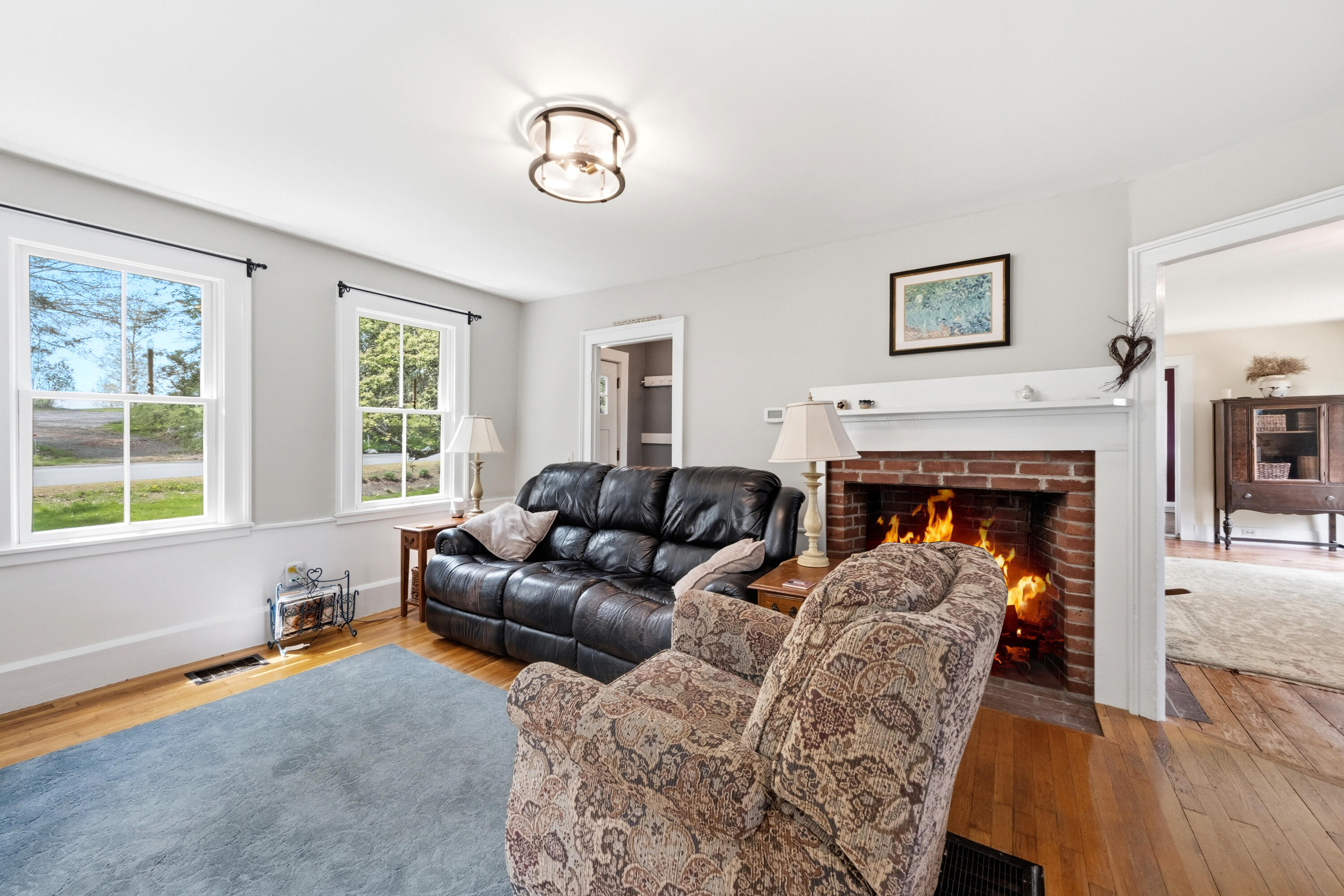 1046 Dutch Neck Road Waldoboro, ME 04572 - Photo 16 of 64 Family room