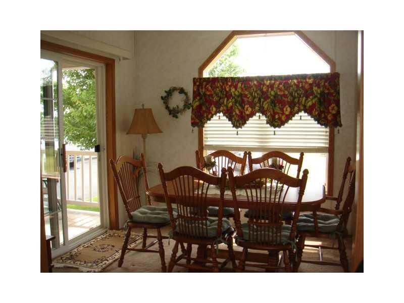 154 Golf Course Road Garrett, PA 15542 - Photo 5 of 24 Dining Room.