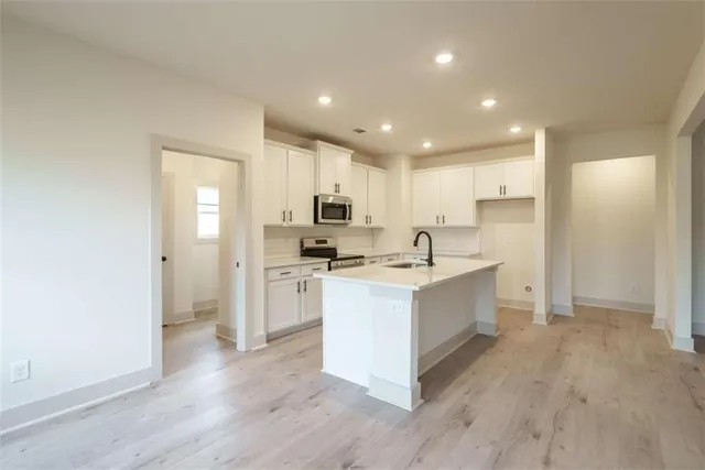 $447,500 | 205 Squirrel Run, Good Hope, GA 30641