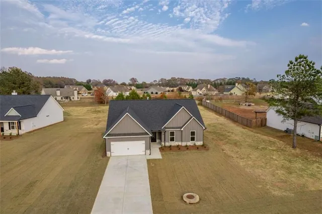 $447,500 | 205 Squirrel Run, Good Hope, GA 30641