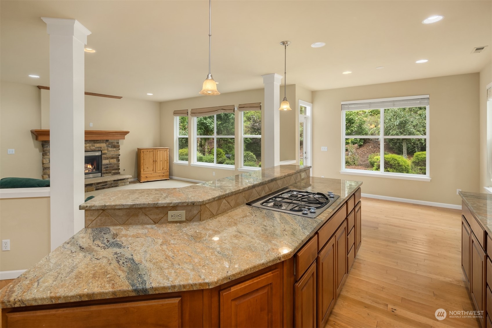 4686 Rutherford Circle Southwest Port Orchard, WA 98367 - Photo 10 of 40 Gallery Image 10